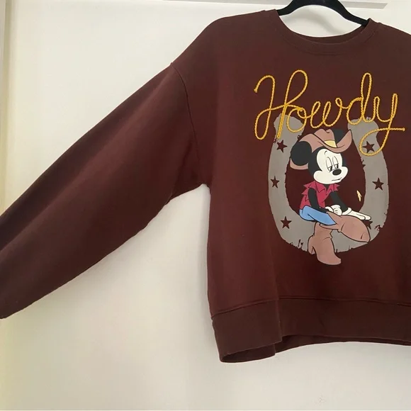 Disney Mickey Mouse Cowboy Pullover Crew Sweatshirt Size M Western Horseshoe - Picture 5 of 12